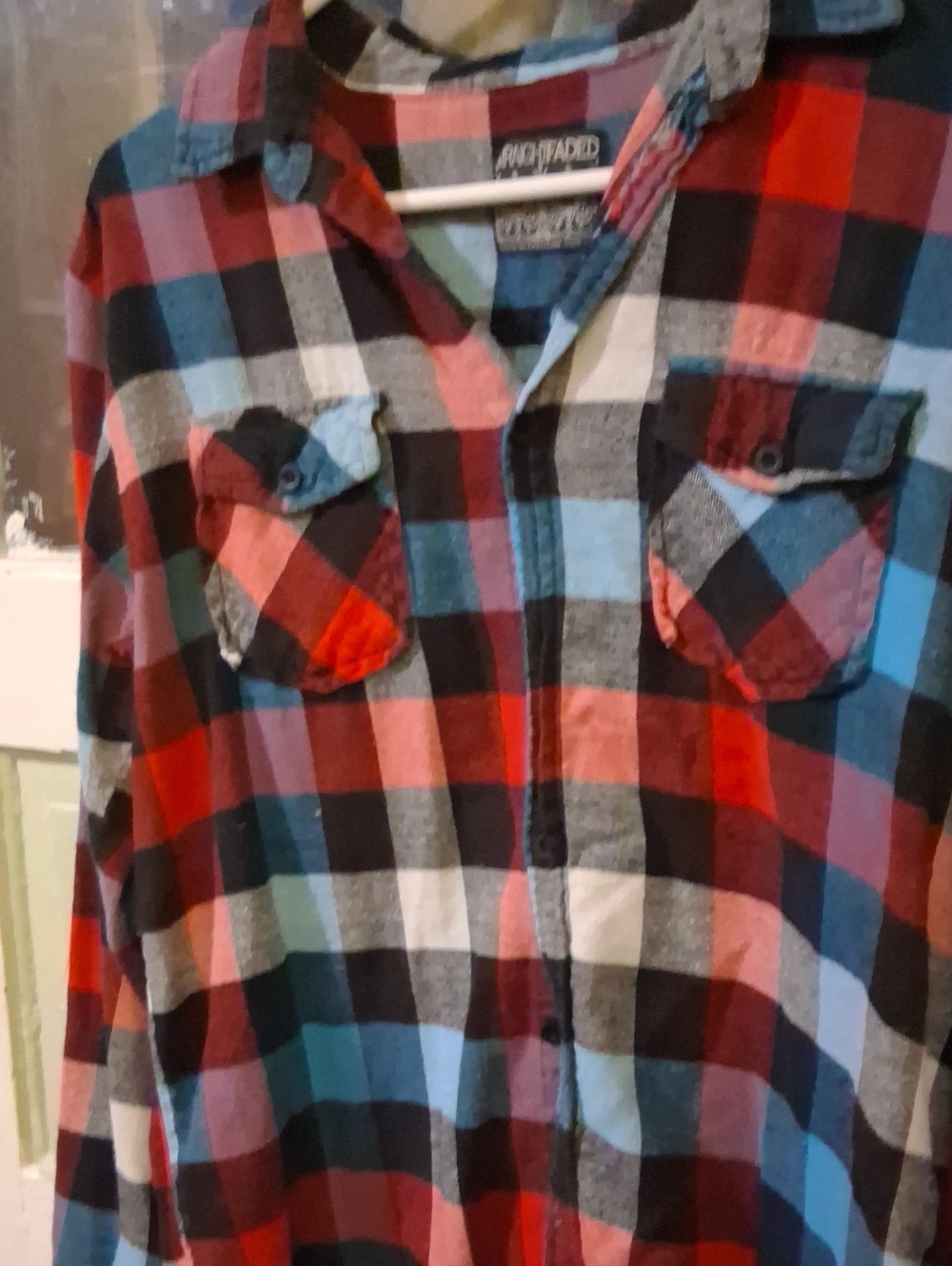 Wimens  Plaid Button-Down Shirt in Red, Black & Blue